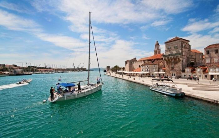 Blue View Apartments Trogir Dış mekan fotoğraf