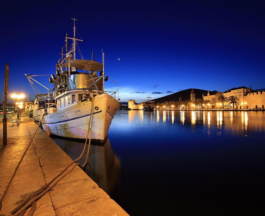 Blue View Apartments Trogir Dış mekan fotoğraf